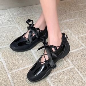 women shoes Heels